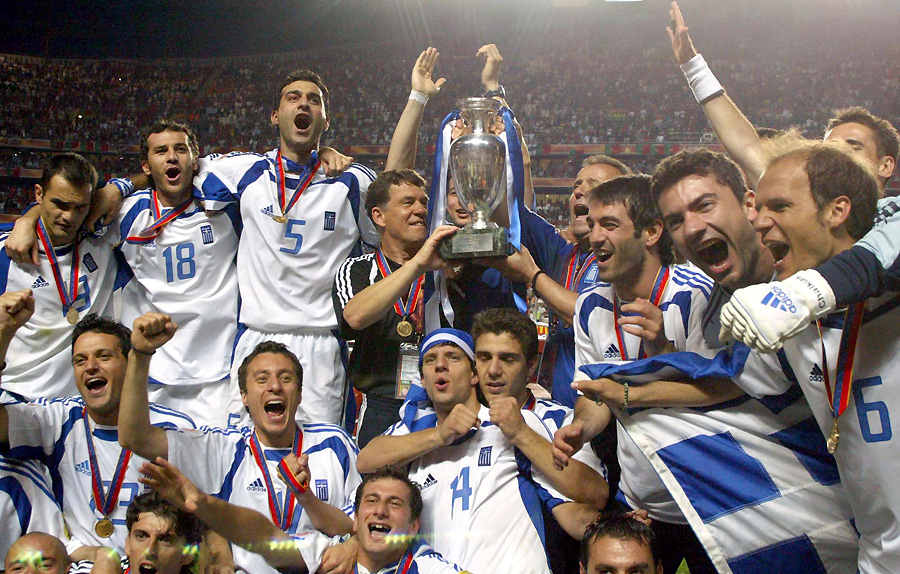 Ενεργοποιείται η ομάδα του&nbsp;2004!