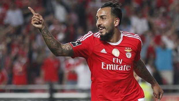mitroglou_benfica